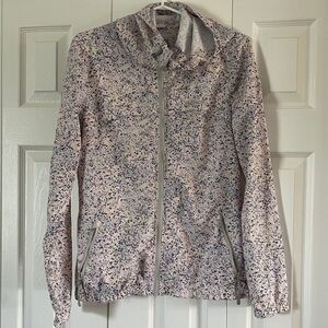 Bench Thin Jacket BNWOT 🥰🥰 Size S.